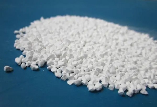 漂白剂溅到皮肤上后该怎么办 